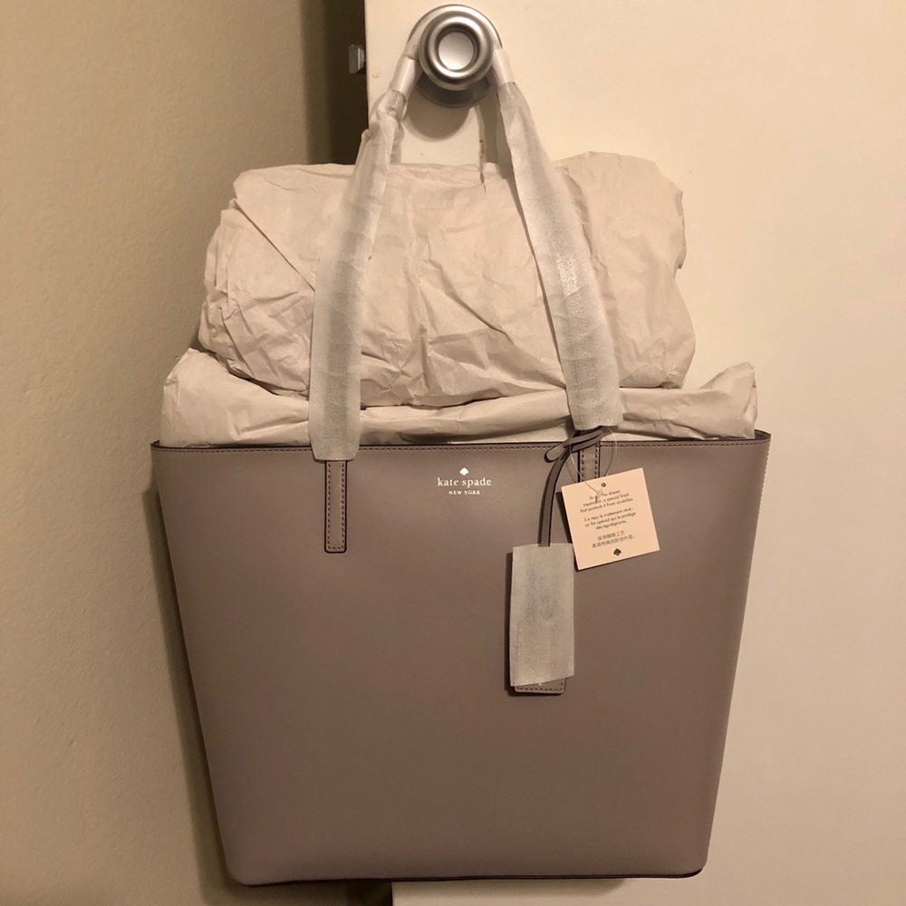 Janie Medium Tote